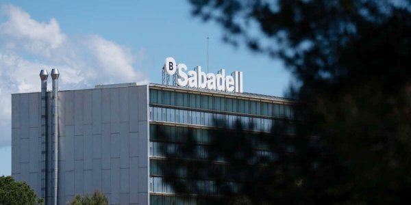 Cuenta Sabadell Empresas, sin comisiones y con bonificación de seguros
