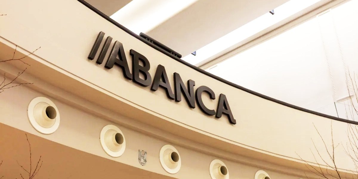 Hipoteca Fija Mari Carmen de ABANCA, tipos desde 3,05% sin comisiones