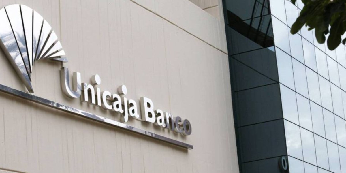 Línea de Comercio Exterior Unicaja, financiación en 22 divisas para empresas exportadoras